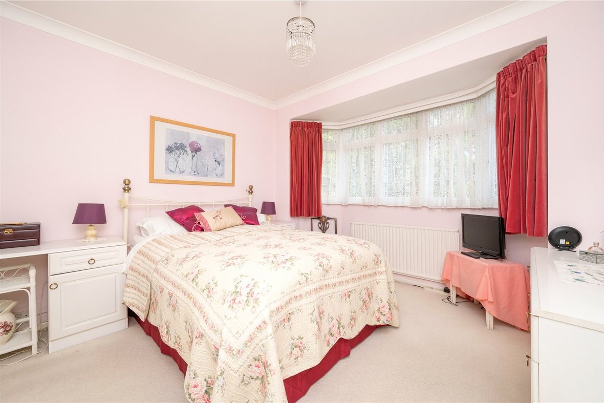3 Bedroom House New InstructionHouse New Instruction in Abbey Avenue, St. Albans, Hertfordshire - View 12 - Collinson Hall