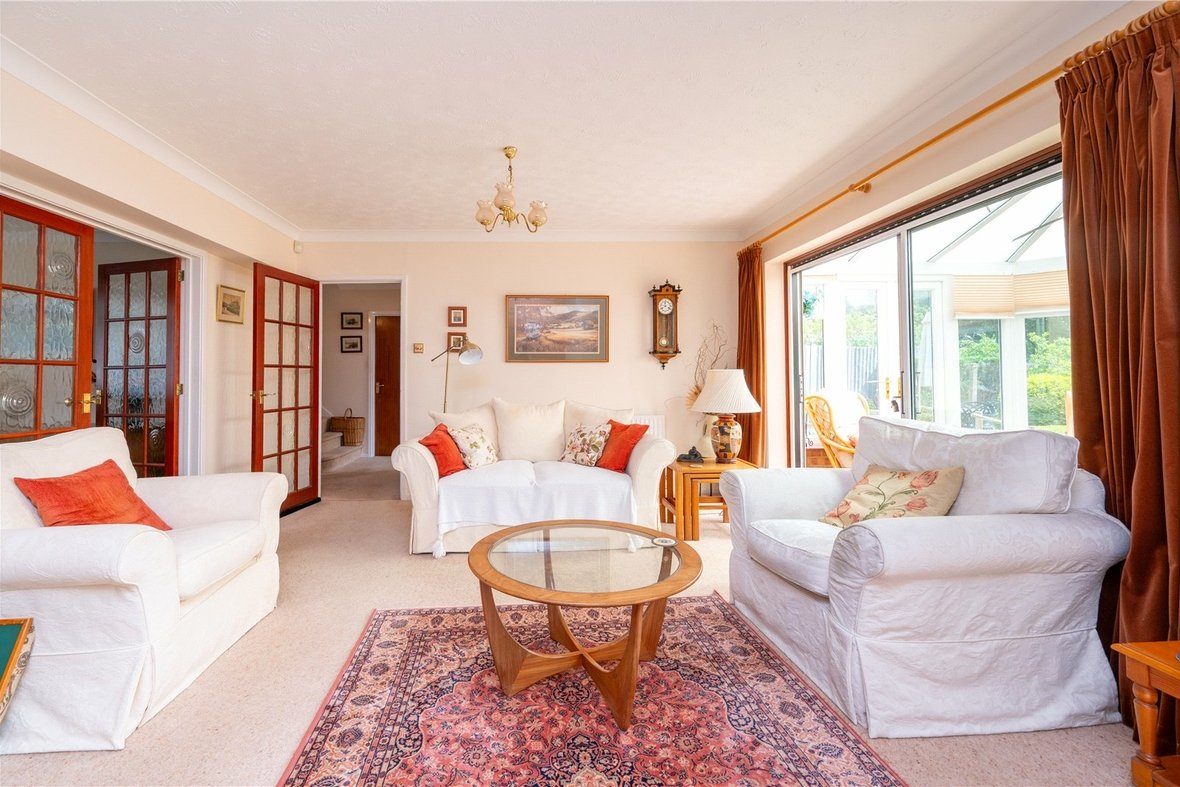 3 Bedroom House New InstructionHouse New Instruction in Abbey Avenue, St. Albans, Hertfordshire - View 17 - Collinson Hall
