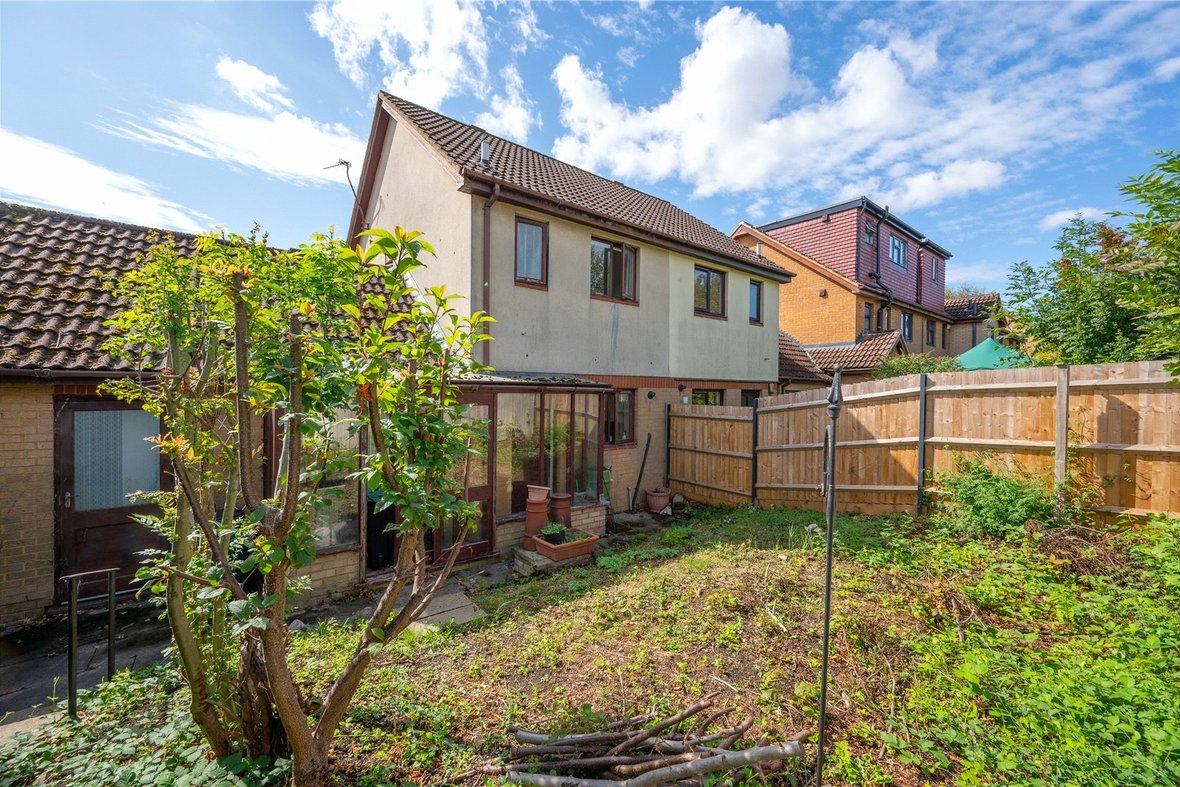 2 Bedroom House New InstructionHouse New Instruction in Repton Green, St. Albans, Hertfordshire - View 11 - Collinson Hall