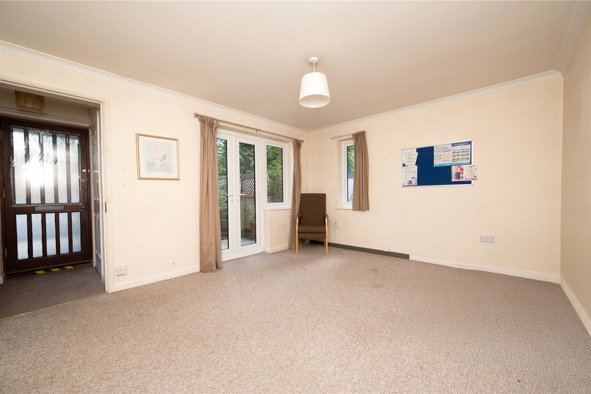 2 Bedroom Apartment New InstructionApartment New Instruction in Belmont Hill, St. Albans, Hertfordshire - View 3 - Collinson Hall