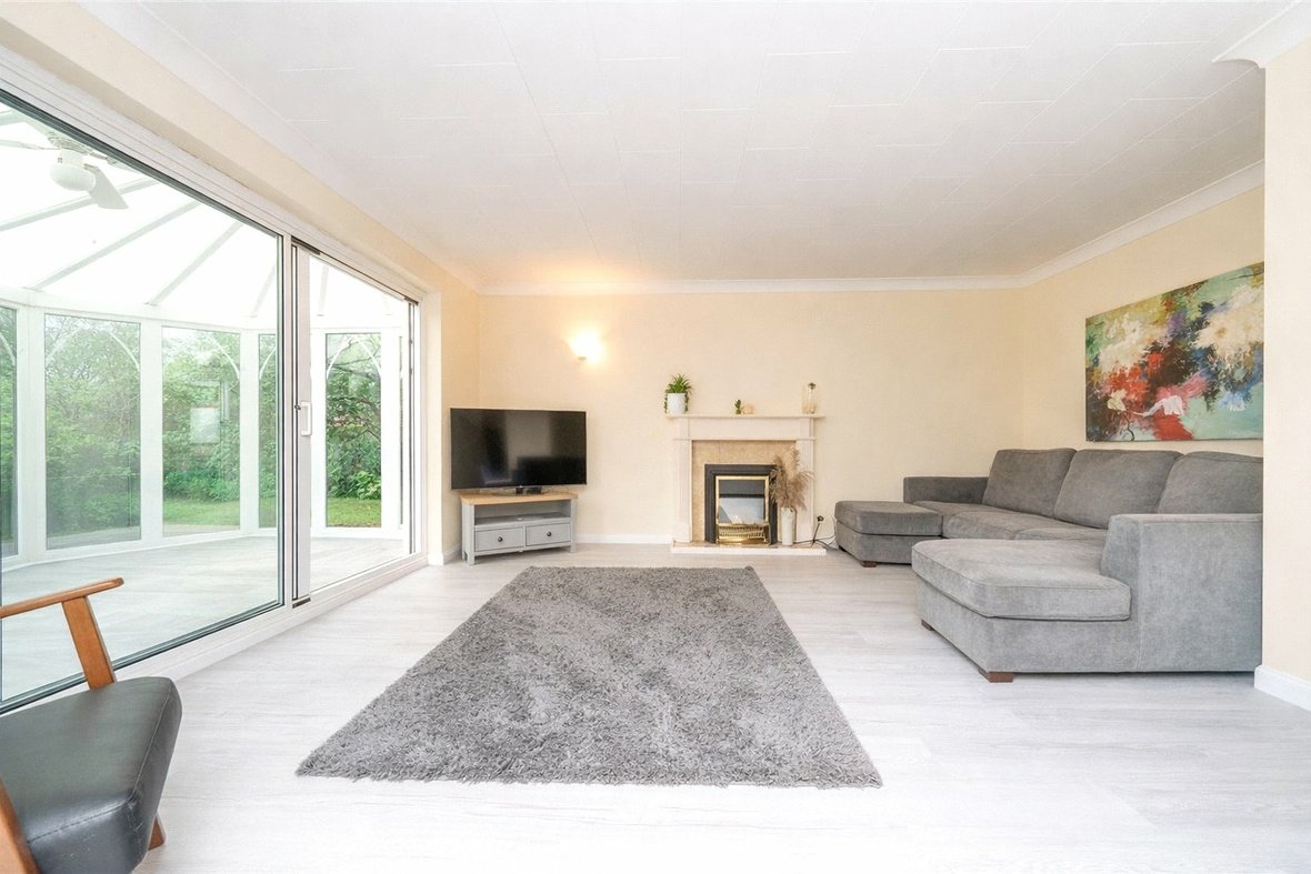 5 Bedroom House For SaleHouse For Sale in Noke Side, St. Albans, Hertfordshire - View 2 - Collinson Hall