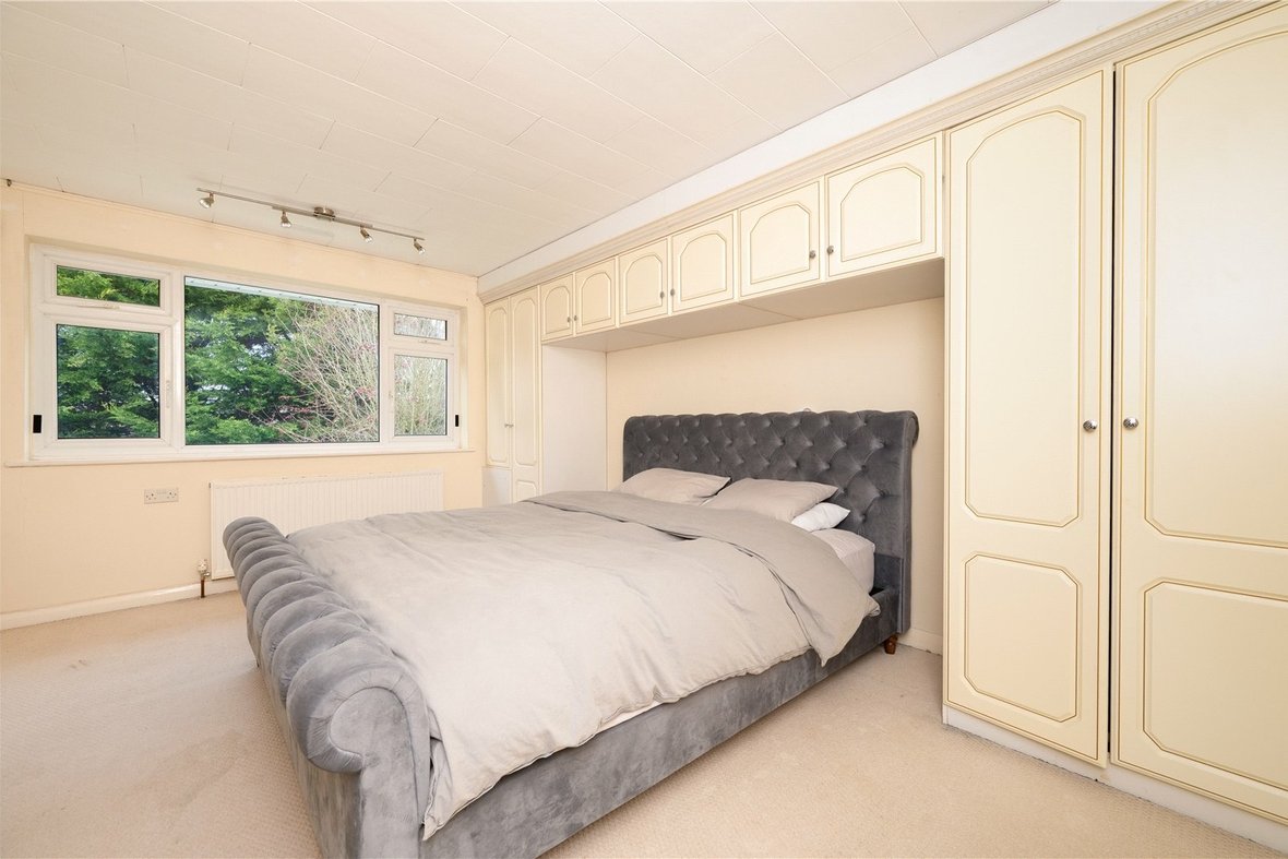 5 Bedroom House For SaleHouse For Sale in Noke Side, St. Albans, Hertfordshire - View 7 - Collinson Hall