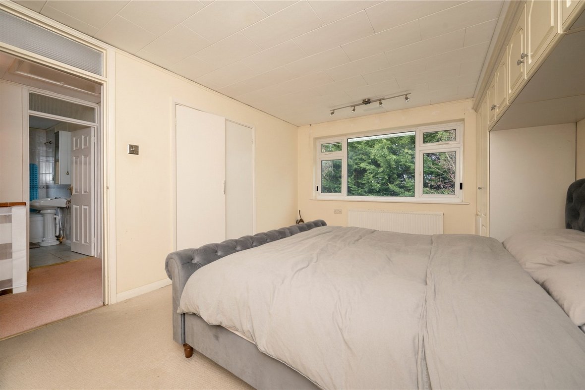 5 Bedroom House For SaleHouse For Sale in Noke Side, St. Albans, Hertfordshire - View 8 - Collinson Hall