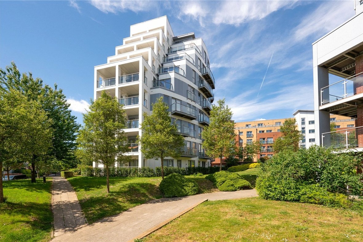 2 Bedroom Apartment To LetApartment To Let in Charrington Place, St. Albans, Hertfordshire - View 13 - Collinson Hall