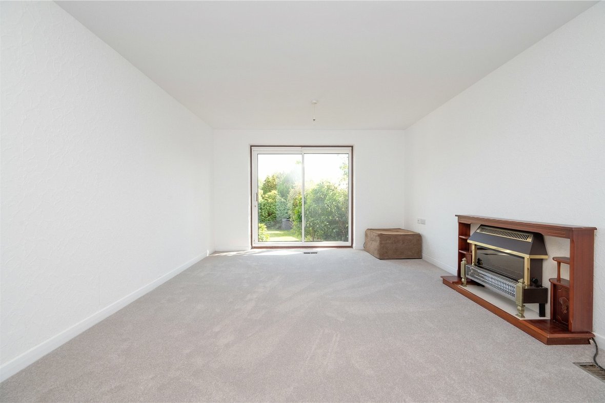 2 Bedroom Bungalow New InstructionBungalow New Instruction in Dell Rise, Park Street, St. Albans - View 12 - Collinson Hall