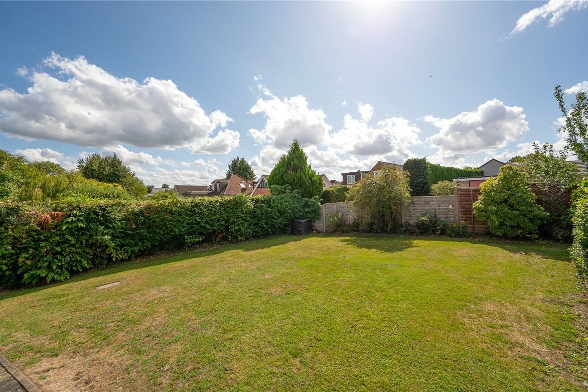 2 Bedroom Bungalow New InstructionBungalow New Instruction in Dell Rise, Park Street, St. Albans - View 11 - Collinson Hall