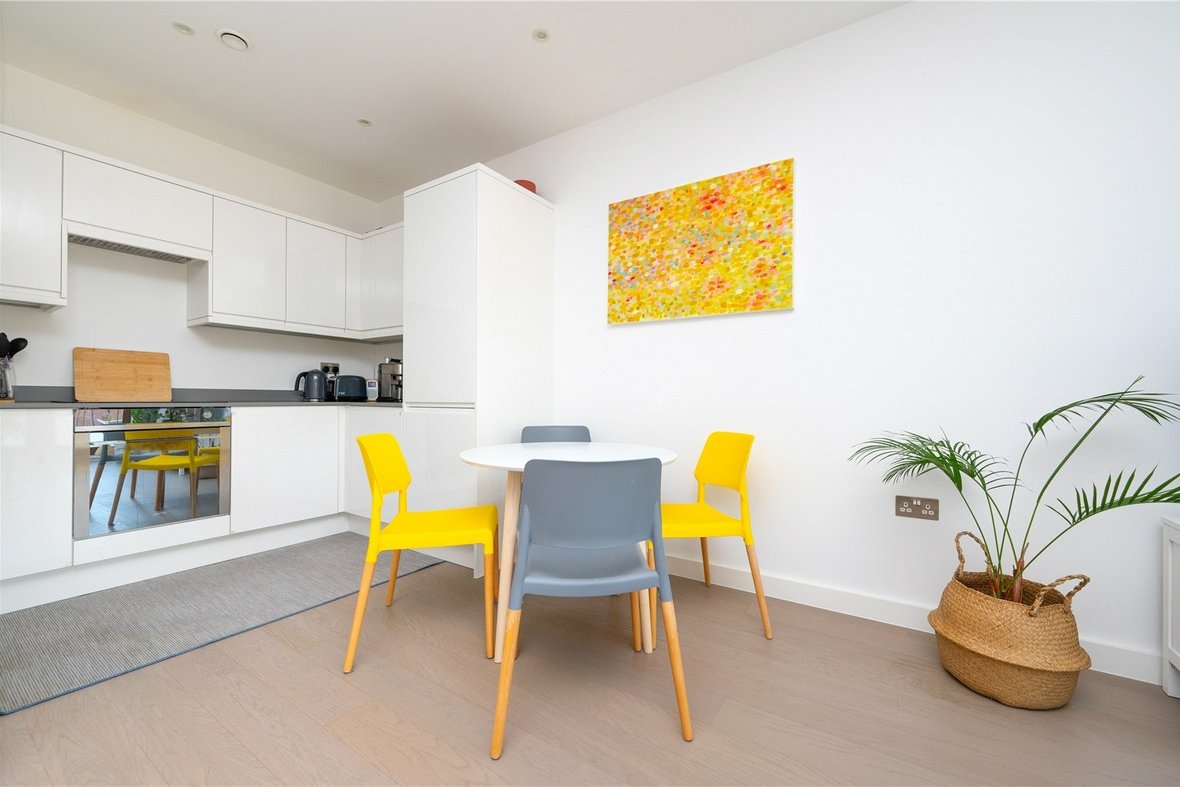 1 Bedroom Apartment New InstructionApartment New Instruction in Grosvenor Road, St. Albans, Hertfordshire - View 3 - Collinson Hall