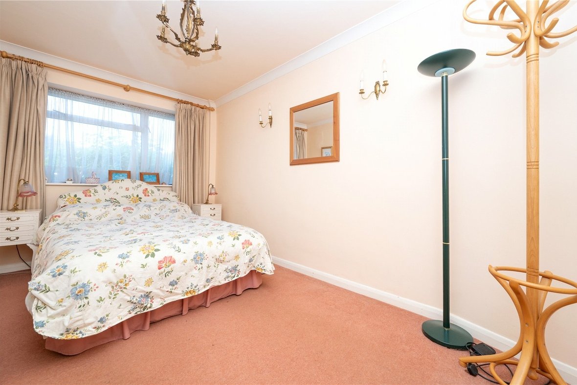 4 Bedroom House New InstructionHouse New Instruction in Jenkins Avenue, Bricket Wood, St. Albans - View 10 - Collinson Hall