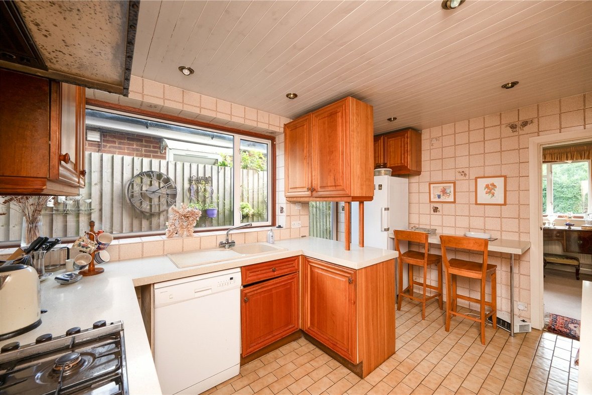 4 Bedroom House New InstructionHouse New Instruction in Jenkins Avenue, Bricket Wood, St. Albans - View 3 - Collinson Hall