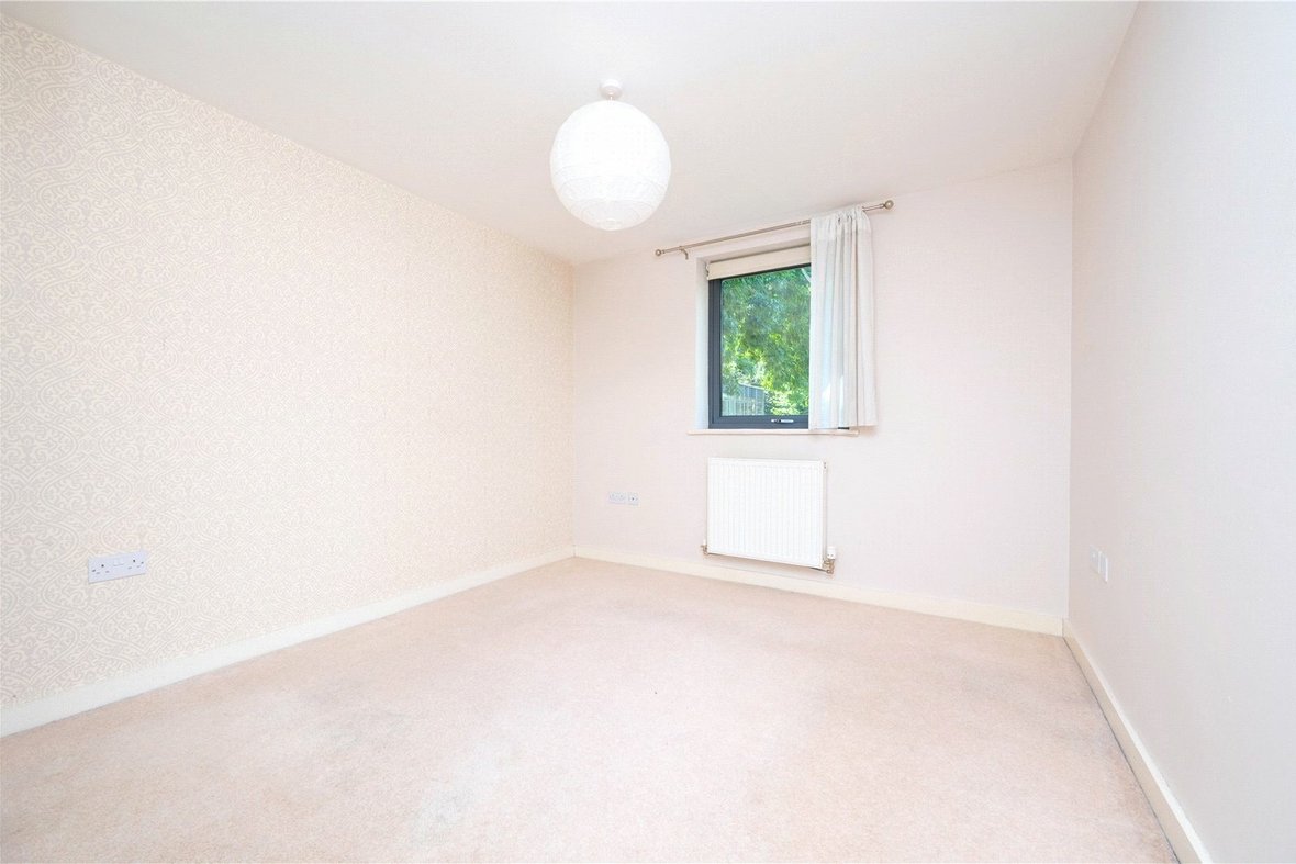 1 Bedroom Apartment To LetApartment To Let in Newsom Place, St. Peters Road, St. Albans - View 8 - Collinson Hall