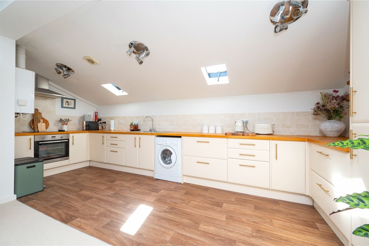 1 Bedroom Apartment New InstructionApartment New Instruction in Park Street, St. Albans, Hertfordshire - View 13 - Collinson Hall