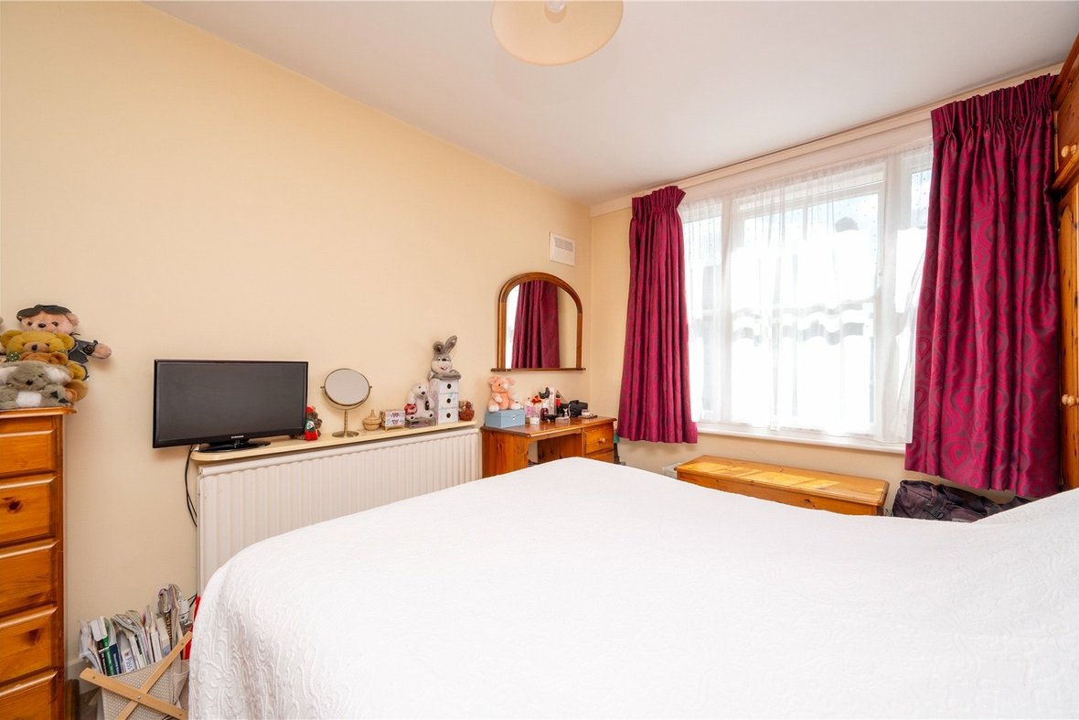 3 Bedroom House New InstructionHouse New Instruction in Heath Road, St. Albans, Hertfordshire - View 14 - Collinson Hall