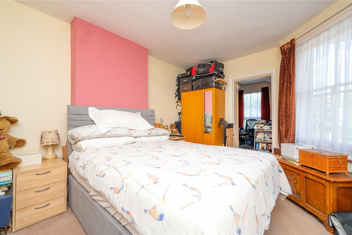 3 Bedroom House New InstructionHouse New Instruction in Heath Road, St. Albans, Hertfordshire - View 9 - Collinson Hall