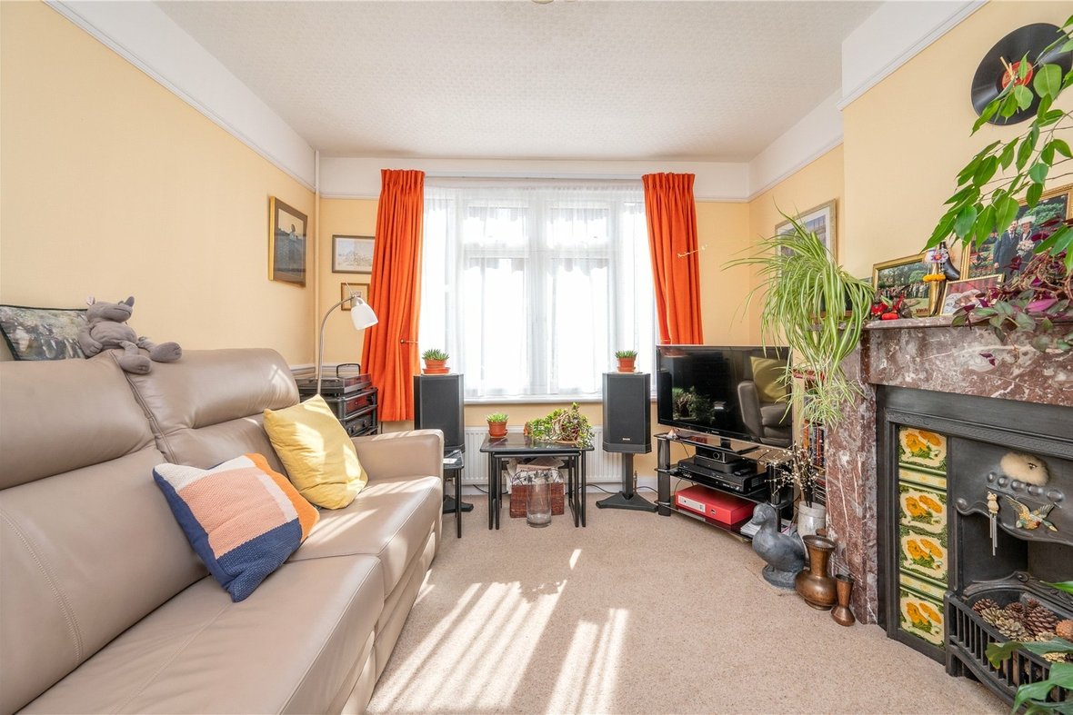 3 Bedroom House New InstructionHouse New Instruction in Heath Road, St. Albans, Hertfordshire - View 12 - Collinson Hall