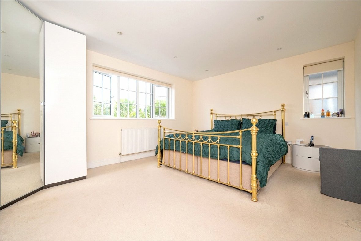 5 Bedroom House New InstructionHouse New Instruction in Watford Road, St. Albans, Hertfordshire - View 7 - Collinson Hall