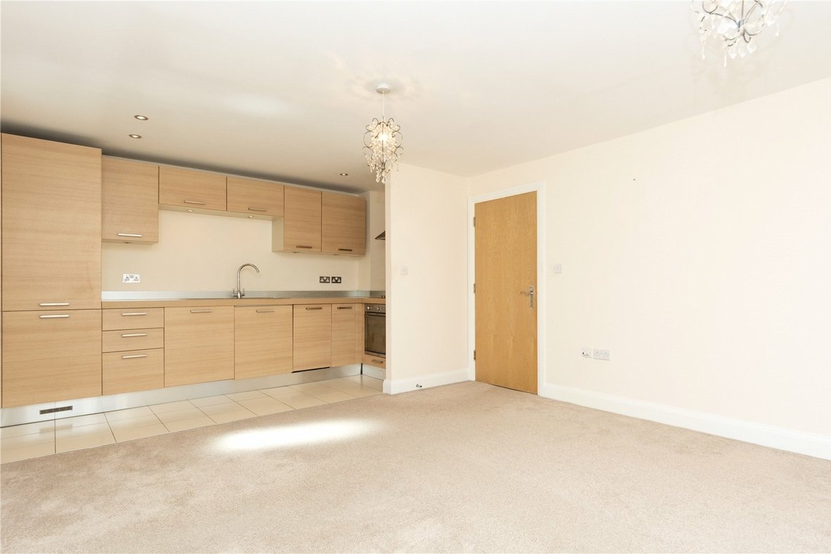2 Bedroom Apartment New InstructionApartment New Instruction in Old Watford Road, Bricket Wood, St. Albans - View 3 - Collinson Hall
