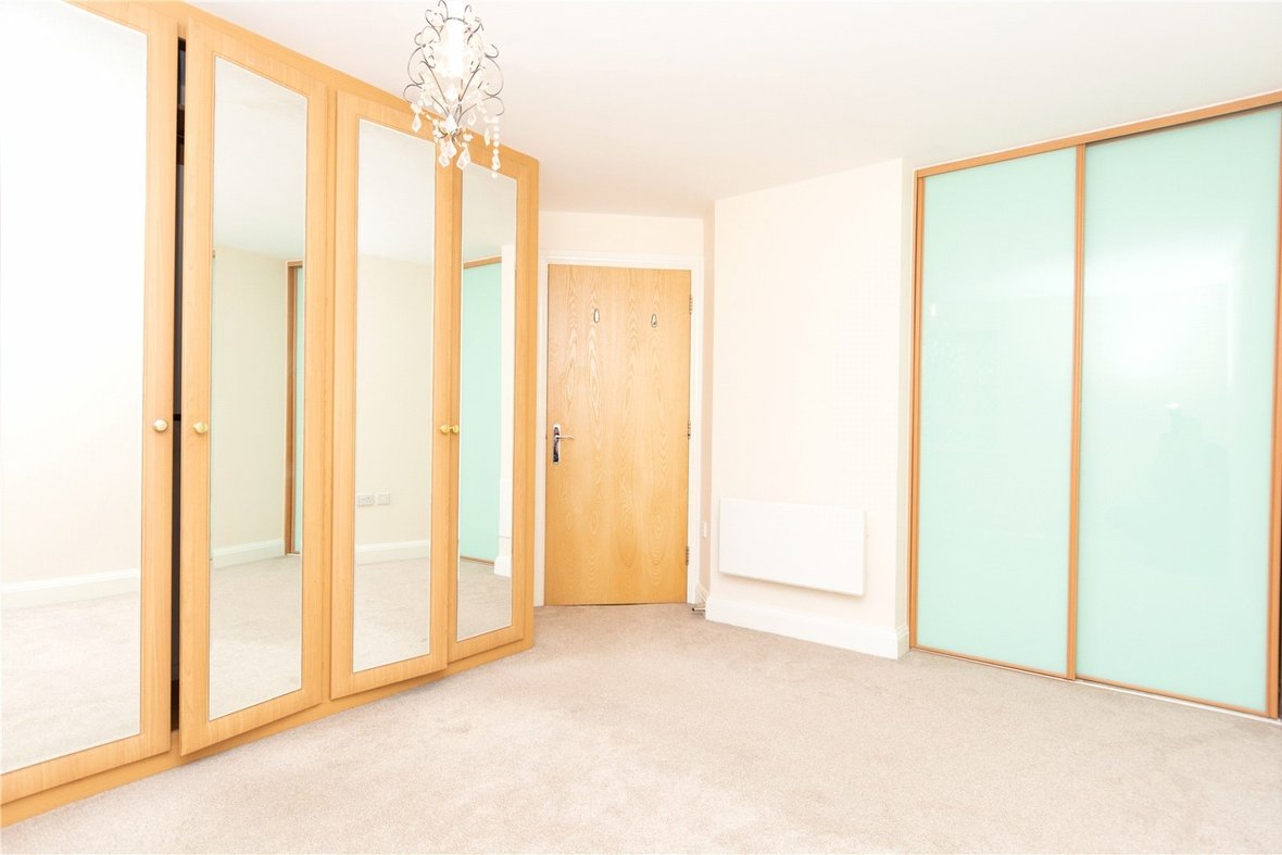 2 Bedroom Apartment New InstructionApartment New Instruction in Old Watford Road, Bricket Wood, St. Albans - View 4 - Collinson Hall