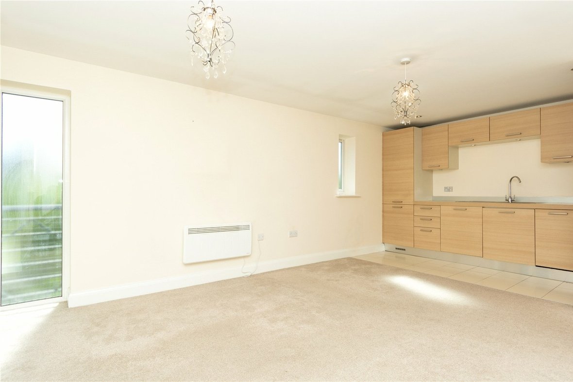 2 Bedroom Apartment New InstructionApartment New Instruction in Old Watford Road, Bricket Wood, St. Albans - View 7 - Collinson Hall