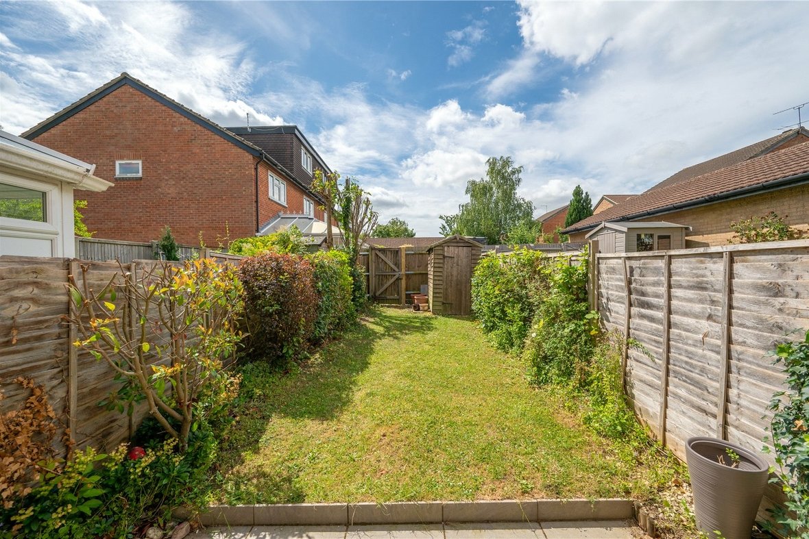 2 Bedroom House To LetHouse To Let in Richmond Walk, St. Albans - View 12 - Collinson Hall
