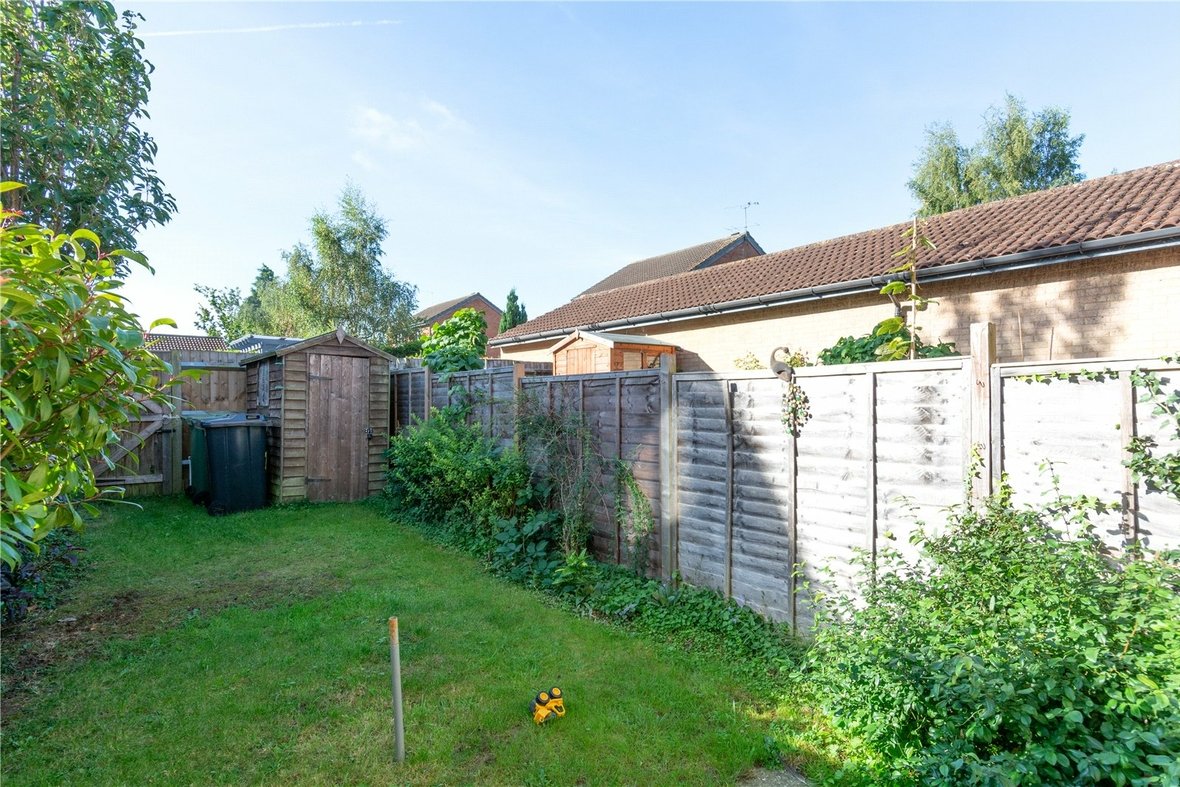2 Bedroom House Let AgreedHouse Let Agreed in Richmond Walk, St. Albans - View 10 - Collinson Hall