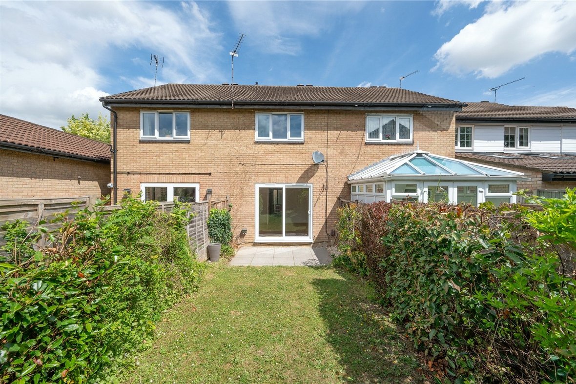 2 Bedroom House To LetHouse To Let in Richmond Walk, St. Albans - View 6 - Collinson Hall
