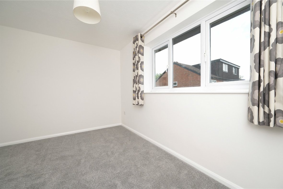 2 Bedroom House To LetHouse To Let in Richmond Walk, St. Albans - View 4 - Collinson Hall
