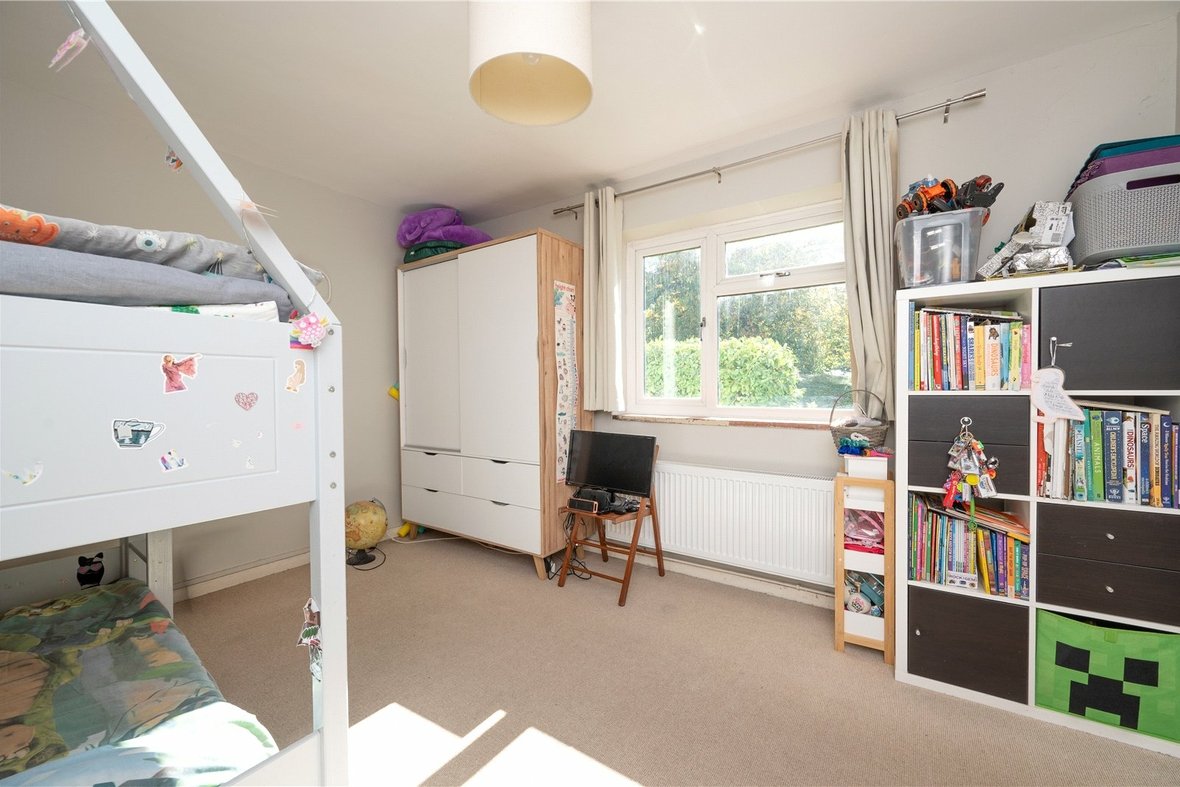 2 Bedroom Maisonette New InstructionMaisonette New Instruction in Abbots Avenue West, St. Albans, Hertfordshire - View 10 - Collinson Hall