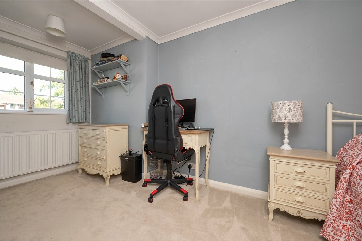 3 Bedroom House New InstructionHouse New Instruction in Cedarwood Drive, St. Albans, Hertfordshire - View 10 - Collinson Hall