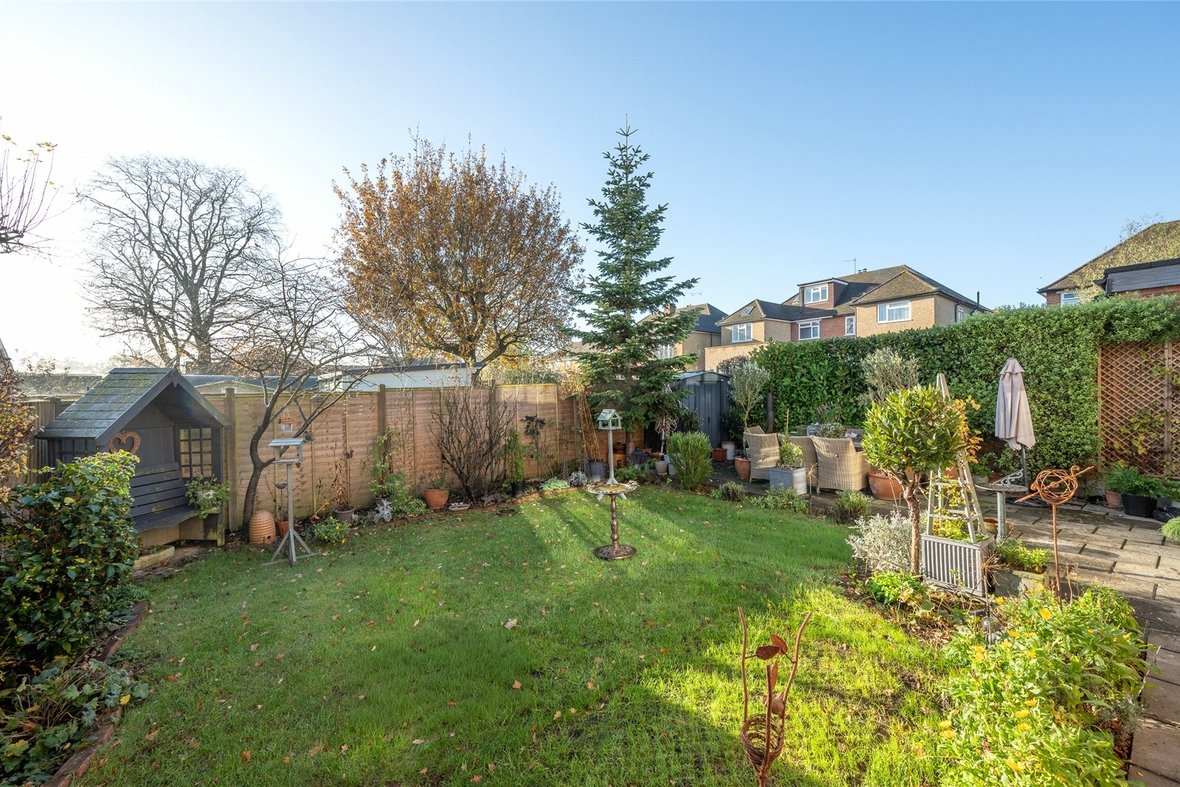 3 Bedroom House For SaleHouse For Sale in Cedarwood Drive, St. Albans, Hertfordshire - View 19 - Collinson Hall