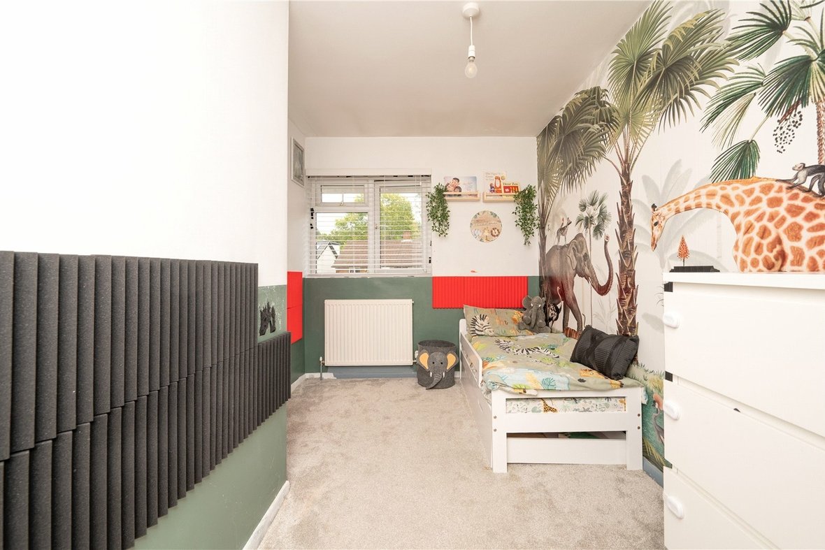 3 Bedroom House New InstructionHouse New Instruction in Claremont, Bricket Wood, St. Albans - View 11 - Collinson Hall