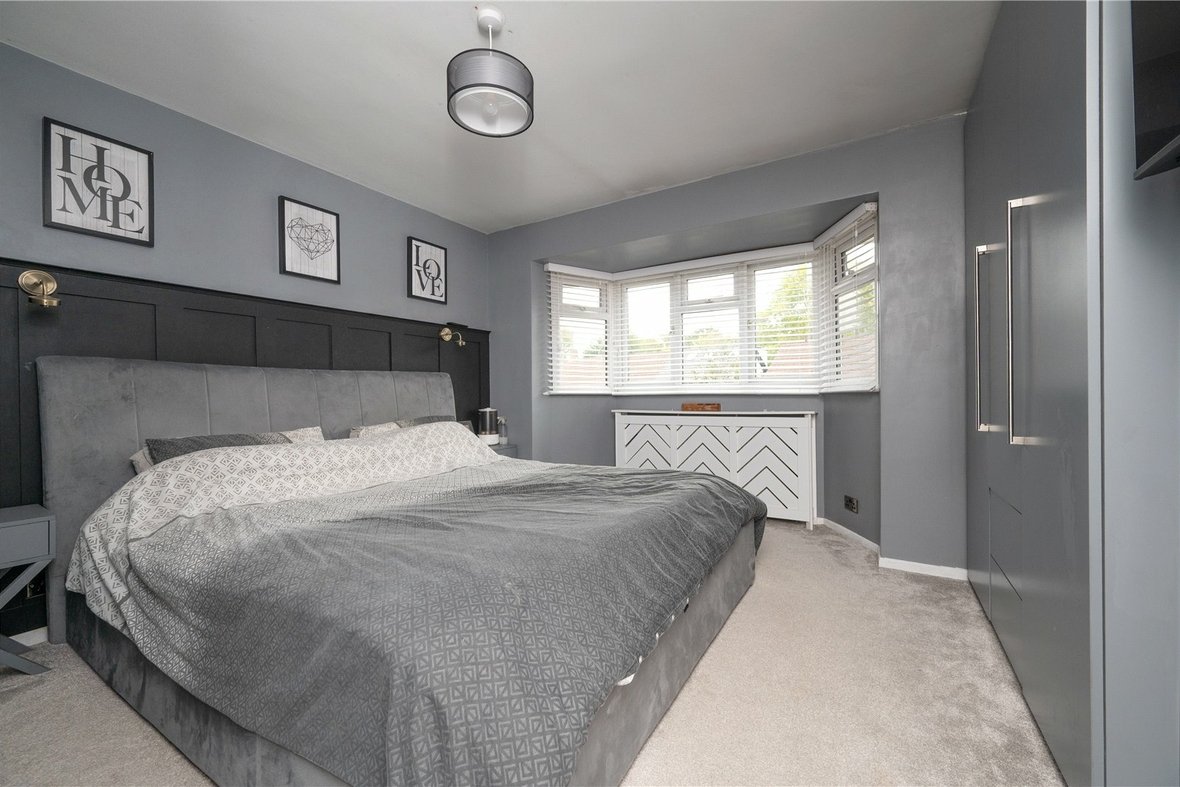 3 Bedroom House New InstructionHouse New Instruction in Claremont, Bricket Wood, St. Albans - View 6 - Collinson Hall