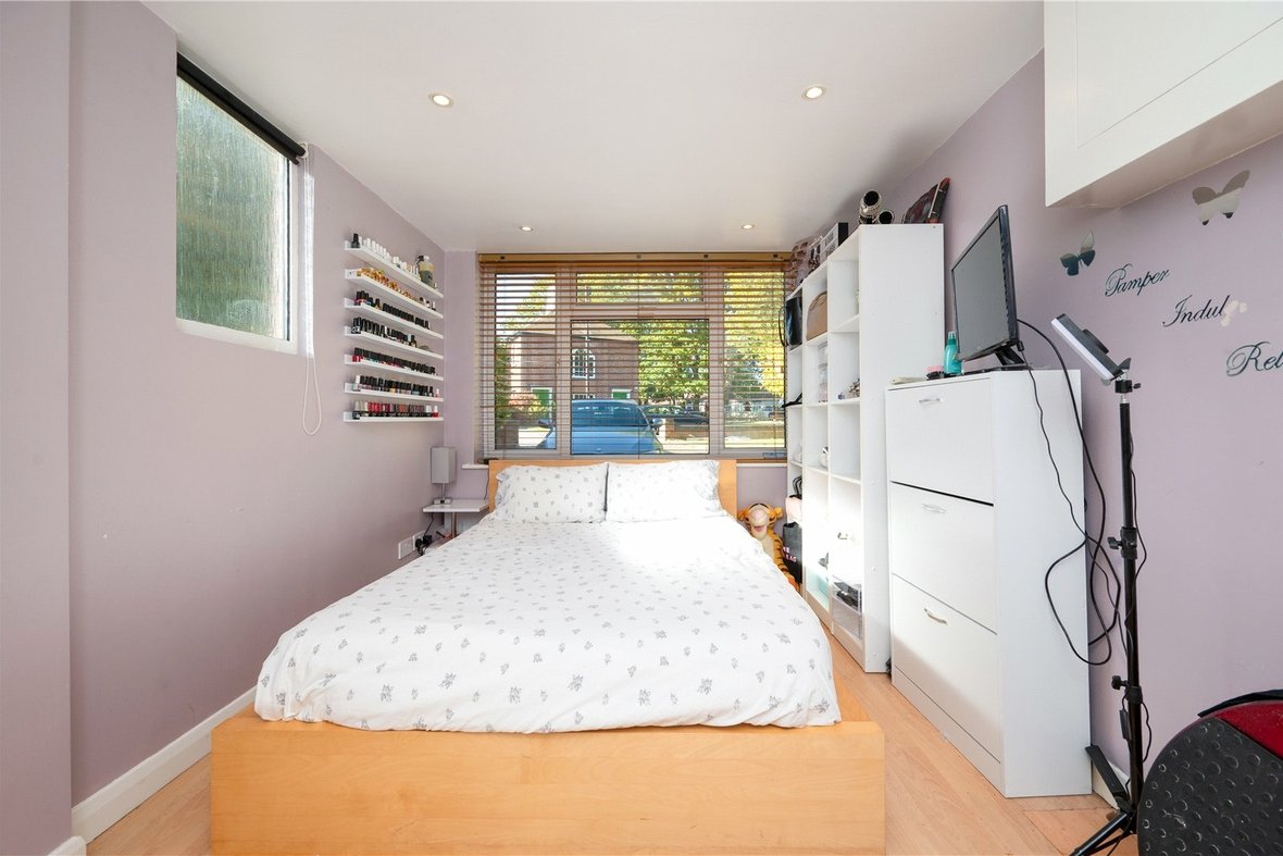 4 Bedroom House New InstructionHouse New Instruction in The Crescent, Bricket Wood, St. Albans - View 13 - Collinson Hall