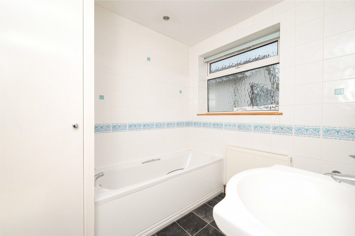 3 Bedroom House New InstructionHouse New Instruction in The Ridgeway, St. Albans, Hertfordshire - View 9 - Collinson Hall