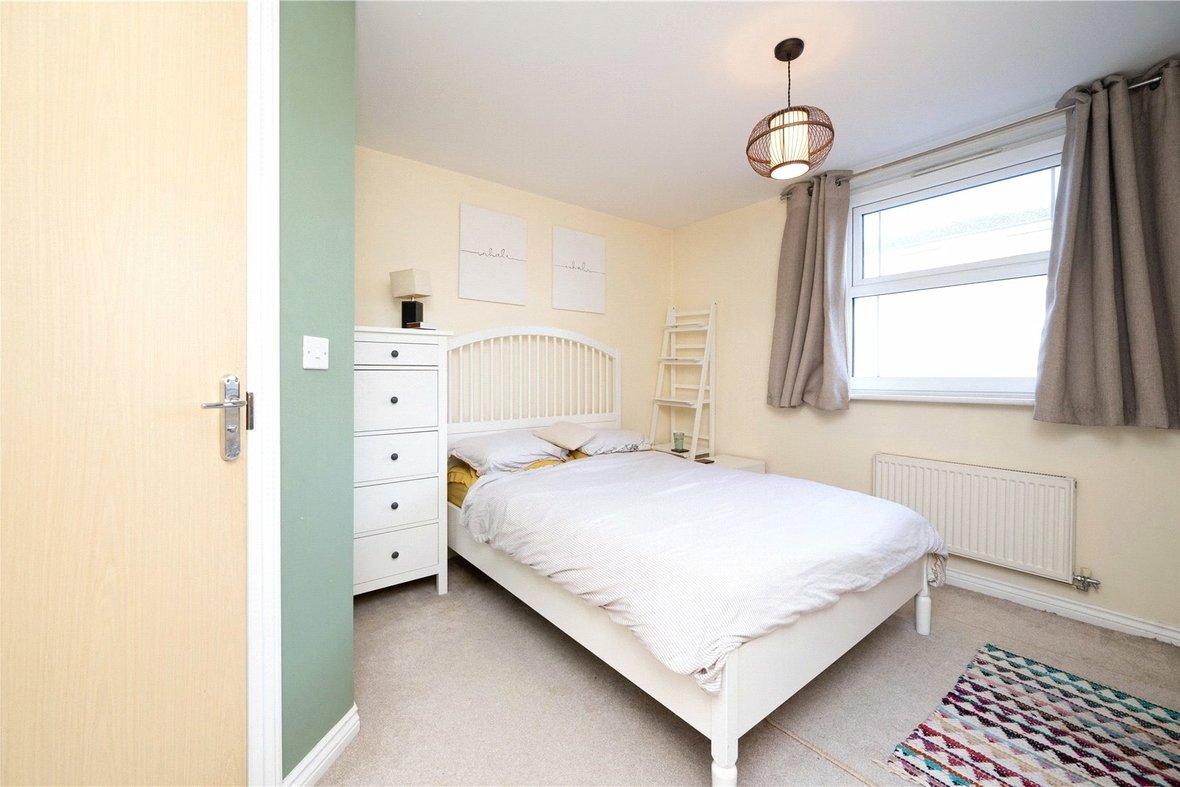2 Bedroom Apartment New InstructionApartment New Instruction in Russet Drive, St. Albans, Hertfordshire - View 7 - Collinson Hall