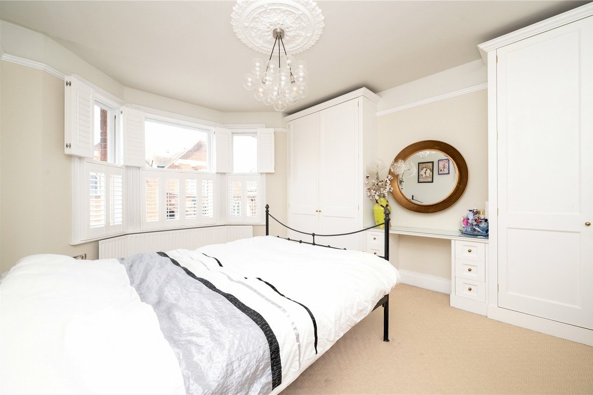 5 Bedroom House For SaleHouse For Sale in Blandford Road, St. Albans, Hertfordshire - View 9 - Collinson Hall