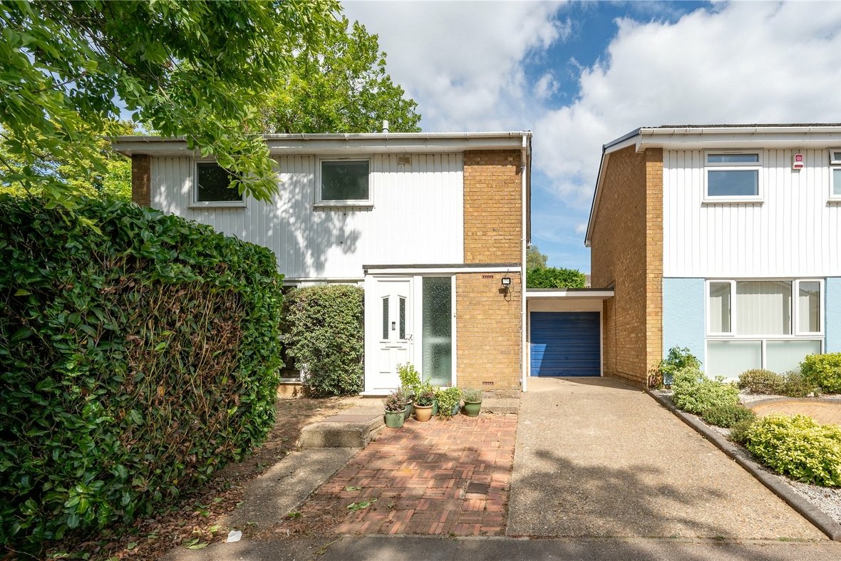4 Bedroom House For SaleHouse For Sale in Samian Gate, St. Albans, Hertfordshire - View 16 - Collinson Hall