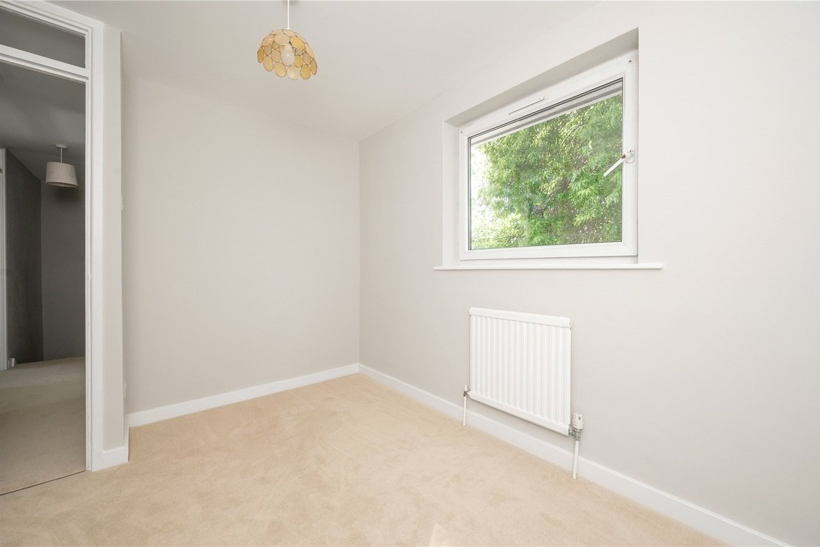 4 Bedroom House For SaleHouse For Sale in Samian Gate, St. Albans, Hertfordshire - View 8 - Collinson Hall