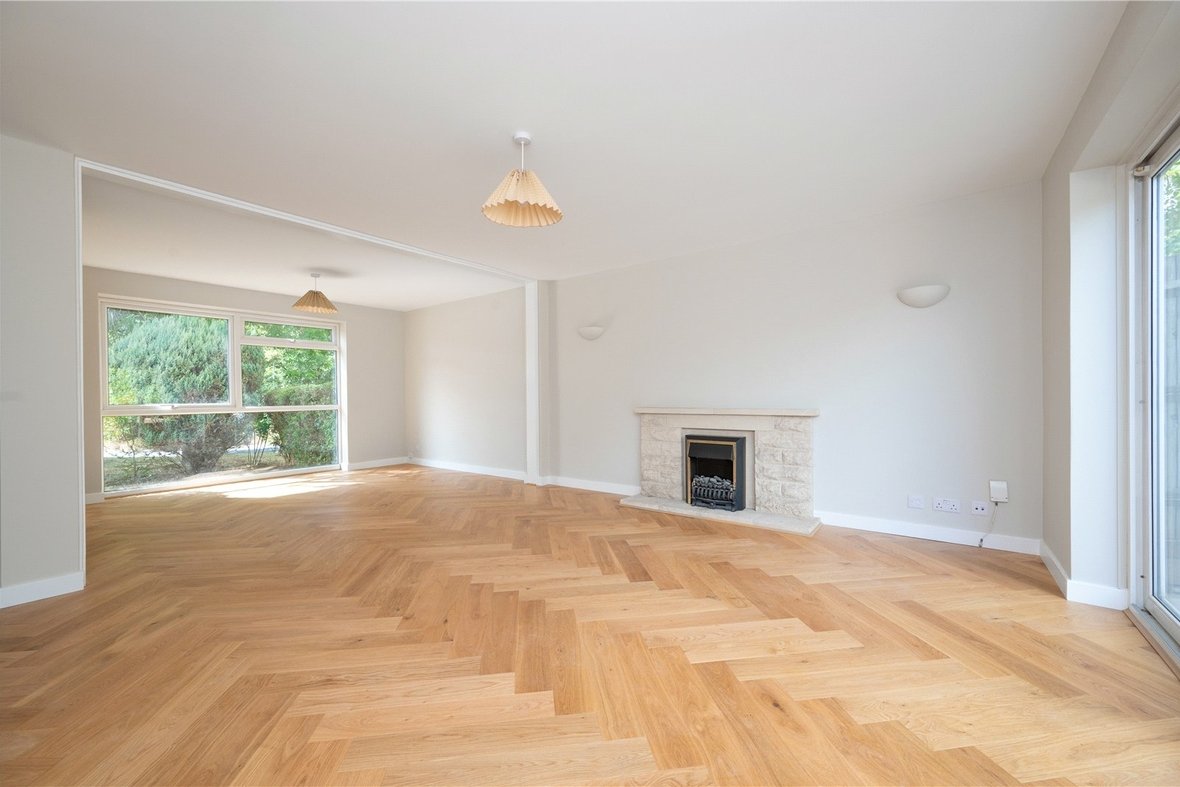 4 Bedroom House For SaleHouse For Sale in Samian Gate, St. Albans, Hertfordshire - View 4 - Collinson Hall