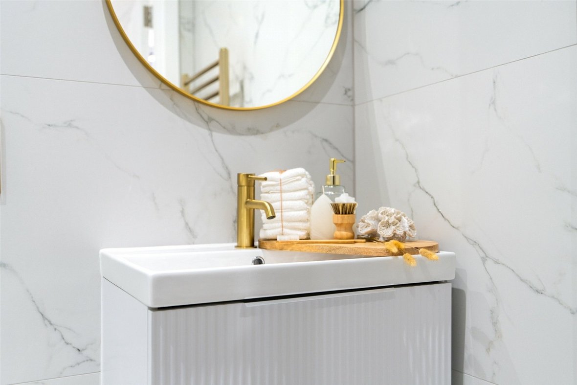 1 Bedroom Apartment New InstructionApartment New Instruction in Hatfield Road, St. Albans, Hertfordshire - View 8 - Collinson Hall