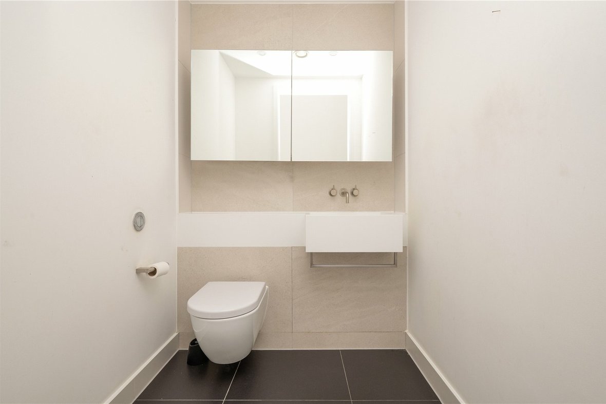 2 Bedroom Apartment New InstructionApartment New Instruction in London Road, St. Albans, Hertfordshire - View 13 - Collinson Hall