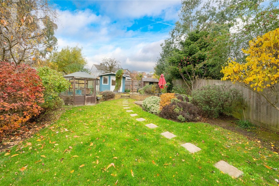 4 Bedroom House New InstructionHouse New Instruction in Sandpit Lane, St. Albans, Hertfordshire - View 19 - Collinson Hall