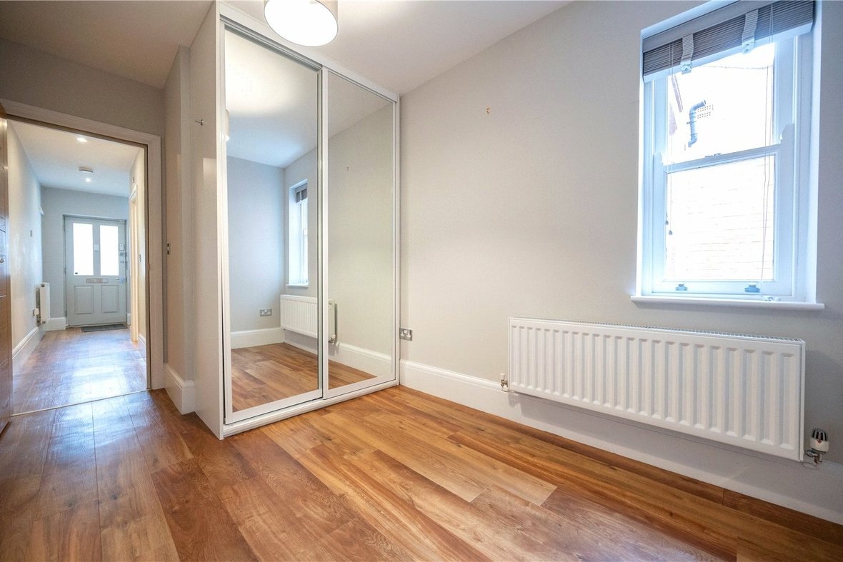 3 Bedroom House New InstructionHouse New Instruction in Cadoxton Place, 29 Avenue Road, St. Albans - View 12 - Collinson Hall