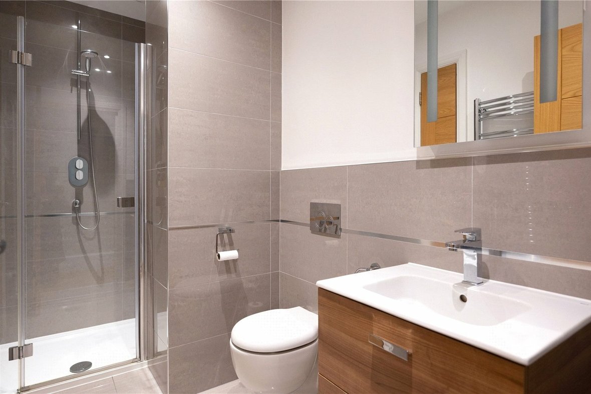 3 Bedroom House New InstructionHouse New Instruction in Cadoxton Place, 29 Avenue Road, St. Albans - View 4 - Collinson Hall