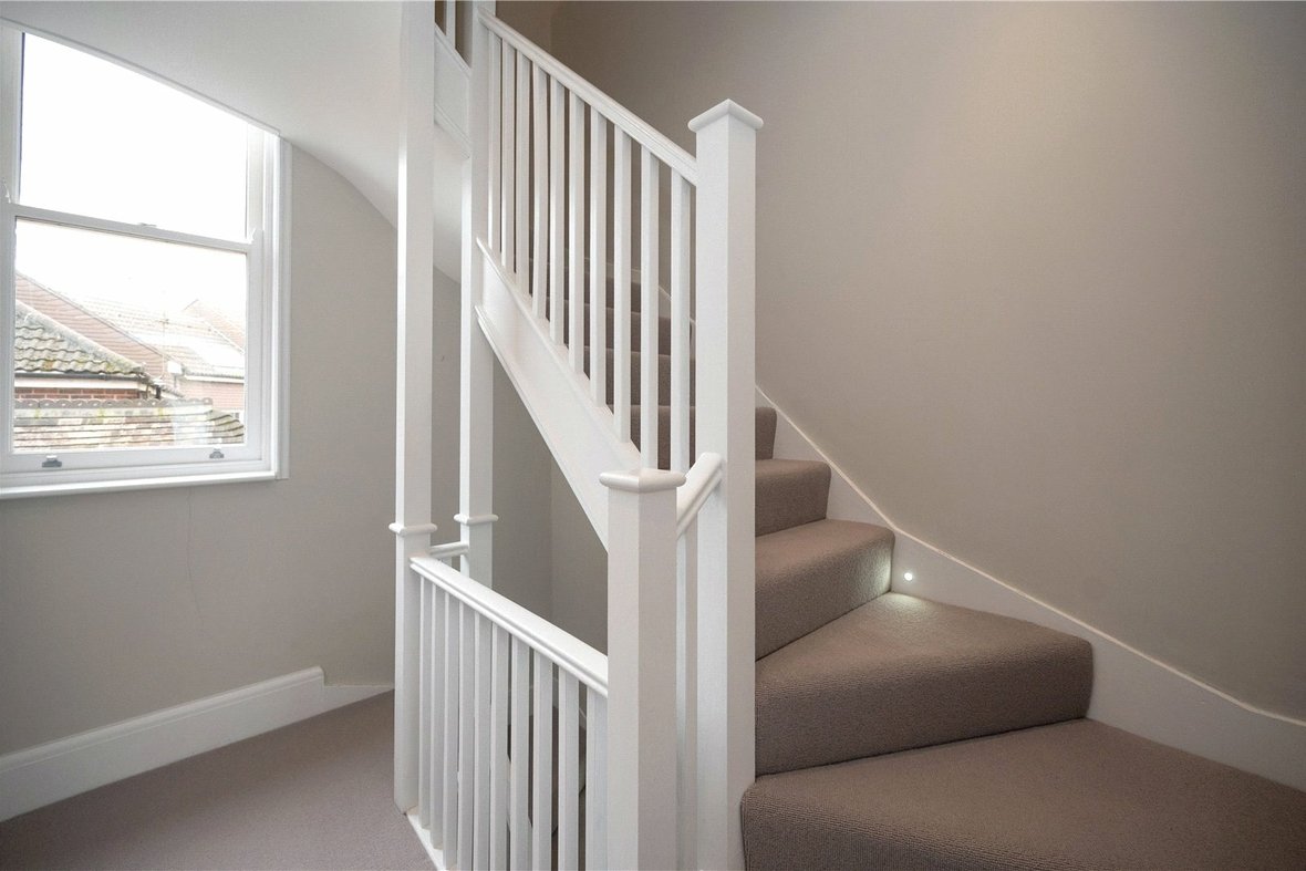 3 Bedroom House New InstructionHouse New Instruction in Cadoxton Place, 29 Avenue Road, St. Albans - View 10 - Collinson Hall