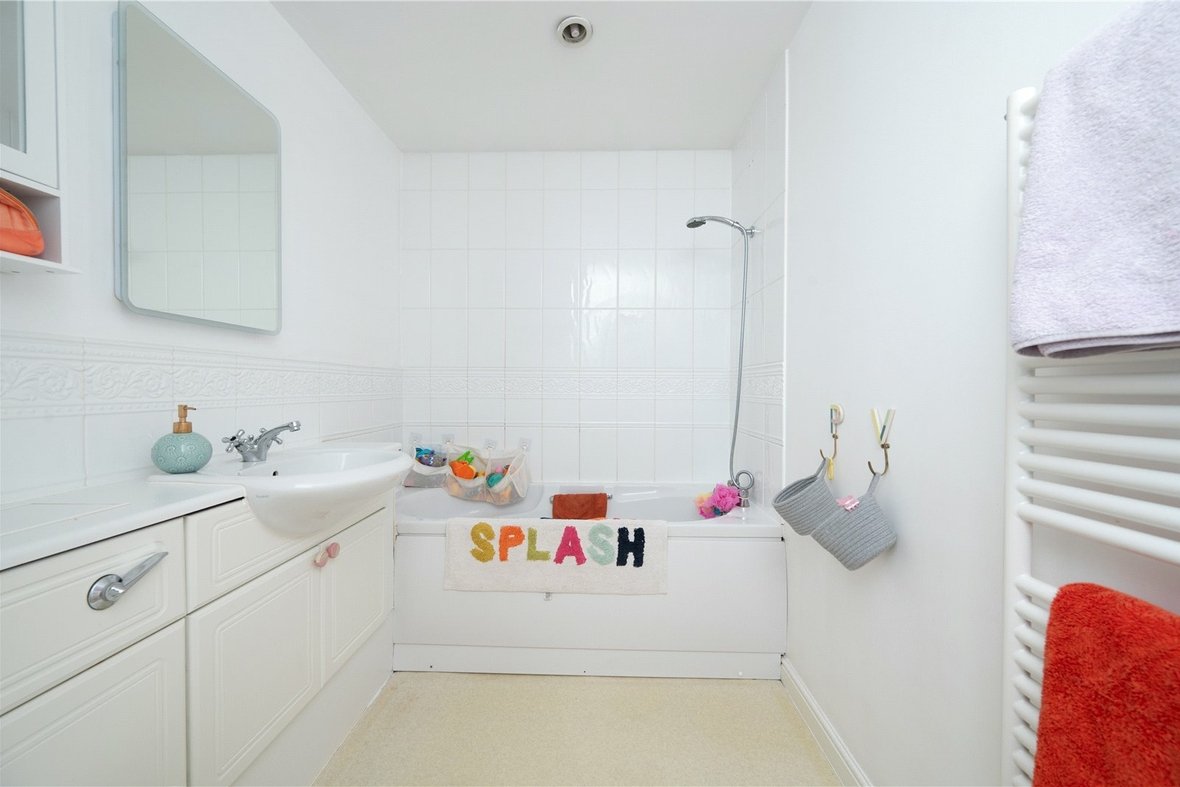 5 Bedroom House New InstructionHouse New Instruction in Goldsmith Way, St. Albans, Hertfordshire - View 17 - Collinson Hall