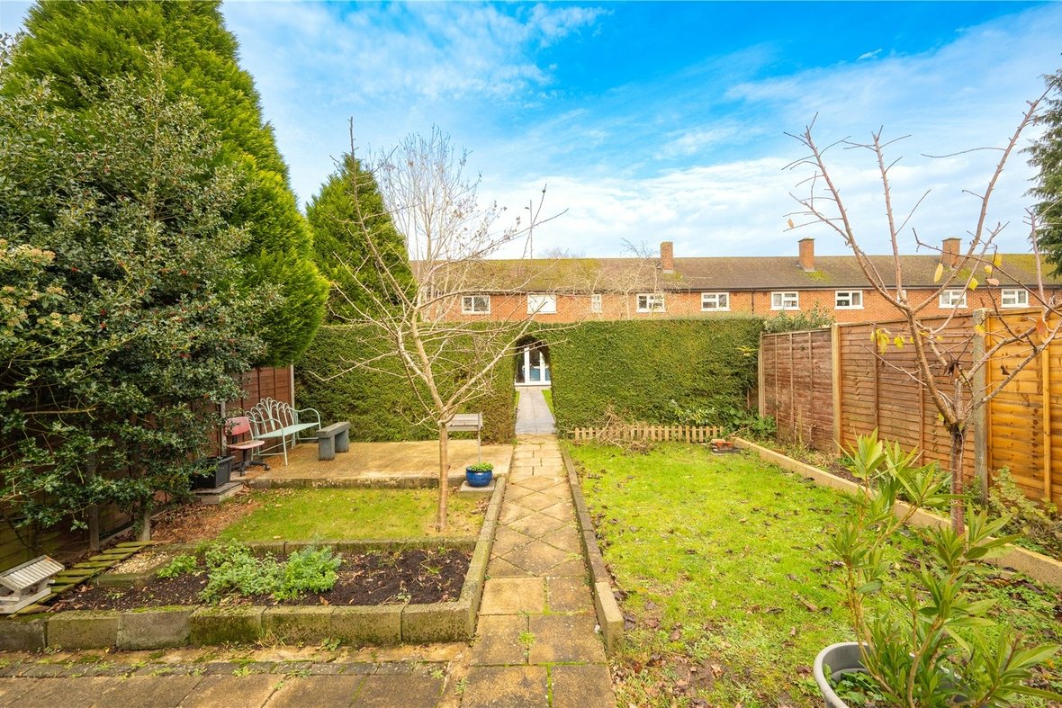 3 Bedroom House New InstructionHouse New Instruction in Woollam Crescent, St. Albans, Hertfordshire - View 15 - Collinson Hall