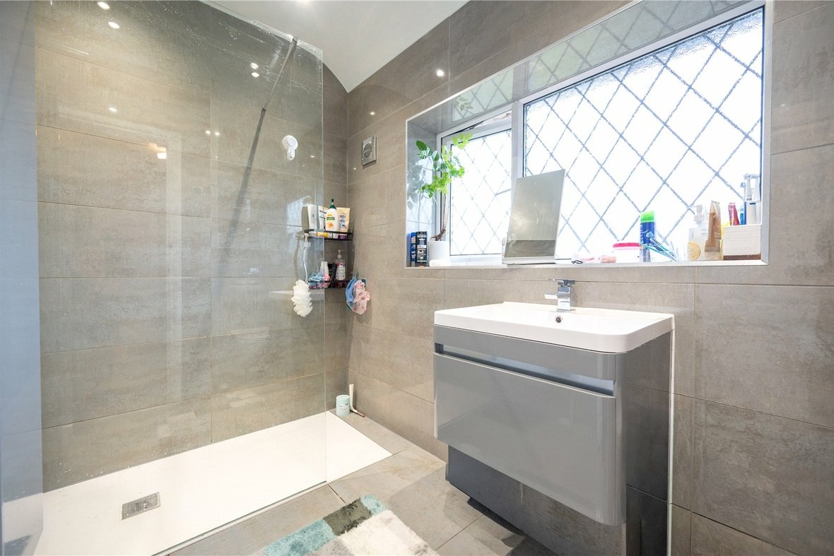 3 Bedroom House New InstructionHouse New Instruction in Woollam Crescent, St. Albans, Hertfordshire - View 8 - Collinson Hall