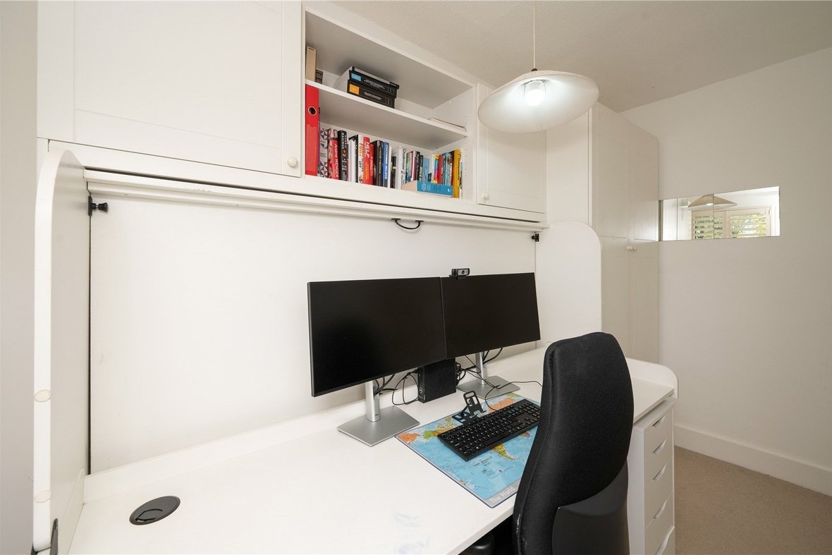 2 Bedroom House For SaleHouse For Sale in Church Street, St. Albans, Hertfordshire - View 10 - Collinson Hall