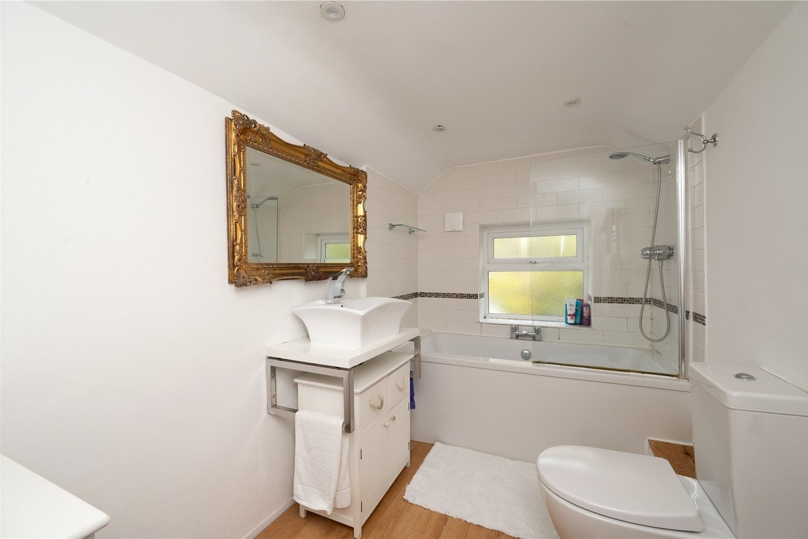 2 Bedroom House For SaleHouse For Sale in Church Street, St. Albans, Hertfordshire - View 9 - Collinson Hall