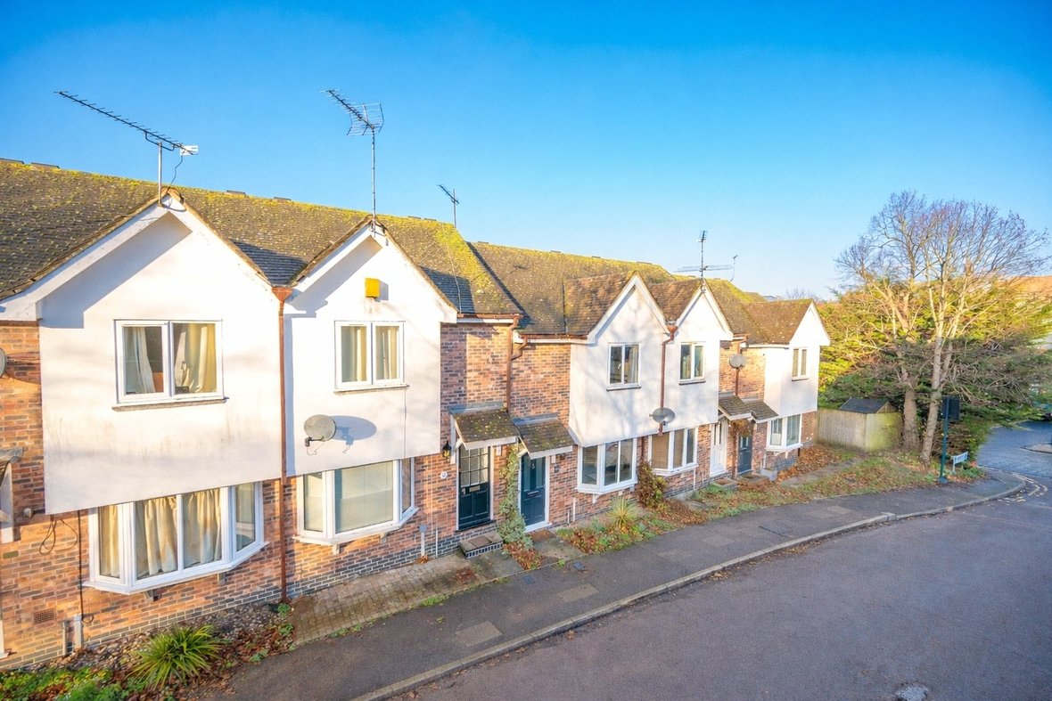 2 Bedroom House For SaleHouse For Sale in Millers Rise, St. Albans, Hertfordshire - View 1 - Collinson Hall
